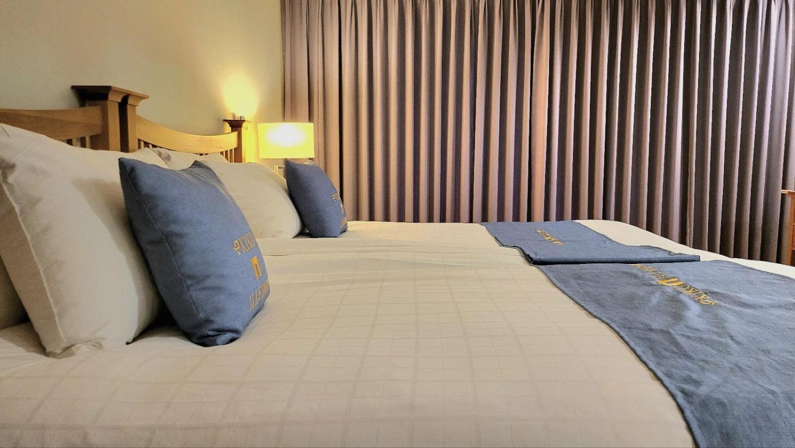 Illeinn Hotel Сеогвипо Екстериор снимка